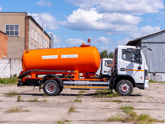 Вакуумная машина АВ-7028-D1